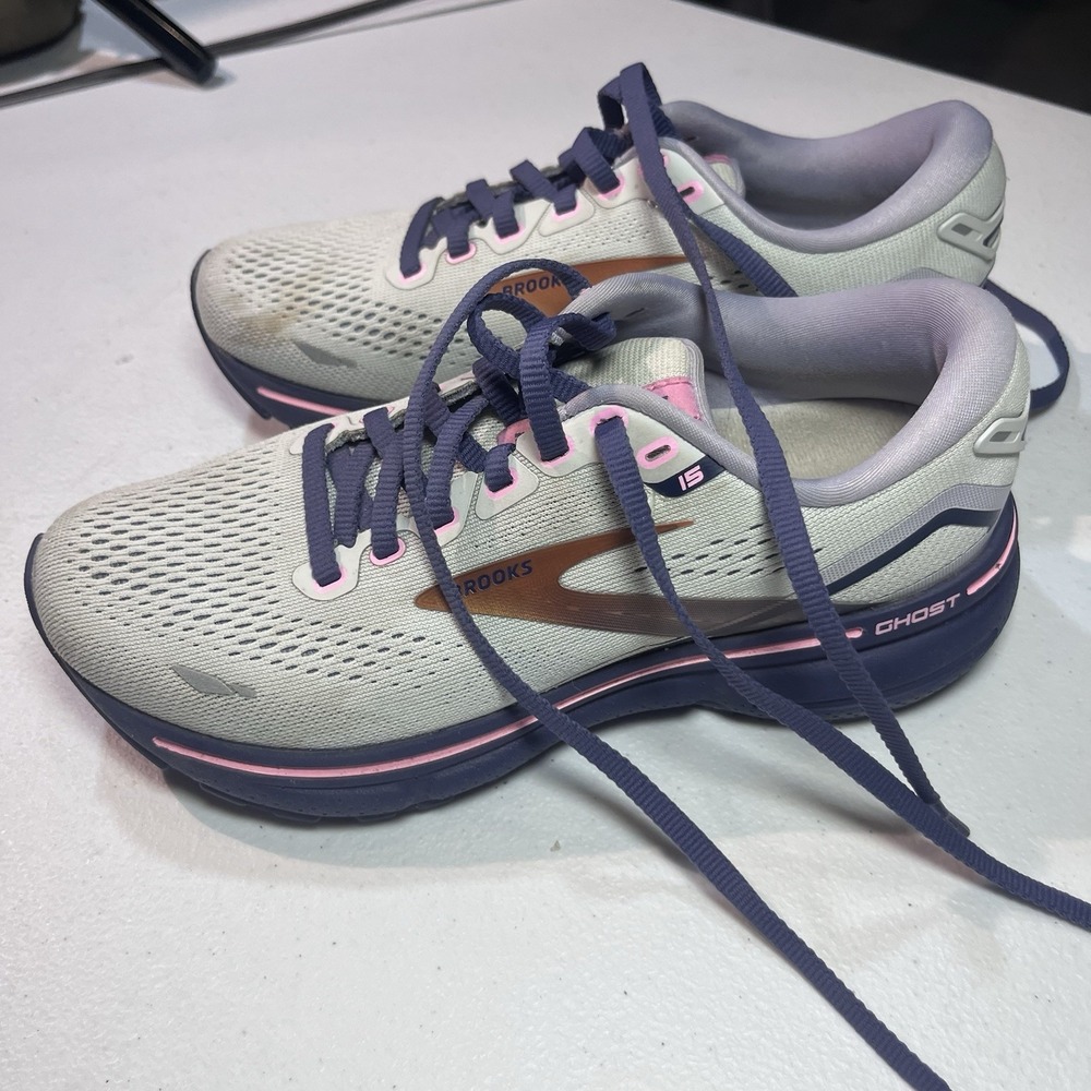 Brooks Ghost 15 Light Gray Navy Blue Running Shoes 1203801B492 Women's Size 5 - Picture 3 of 7